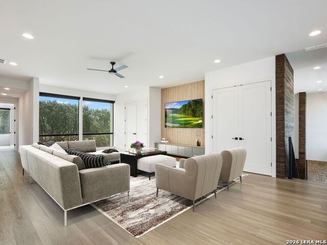 Image 50 of 87 For 211 Wellesley Hill