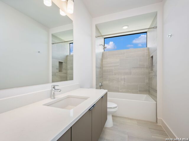 Image 53 of 87 For 211 Wellesley Hill