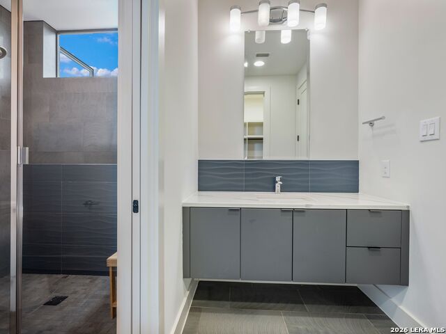 Image 59 of 87 For 211 Wellesley Hill