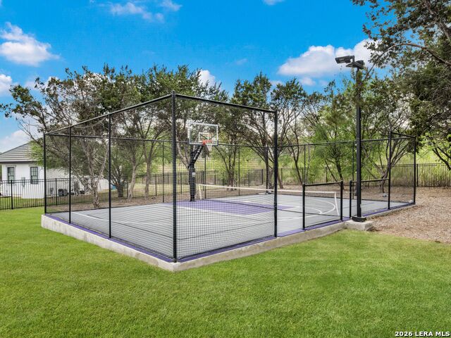 Image 66 of 87 For 211 Wellesley Hill