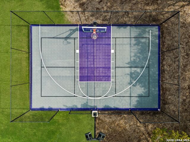 Image 80 of 87 For 211 Wellesley Hill