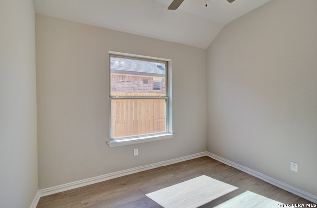 Image 14 of 24 For 927 Creek Bed Drive