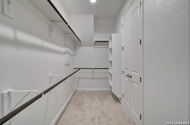 Image 23 of 24 For 927 Creek Bed Drive