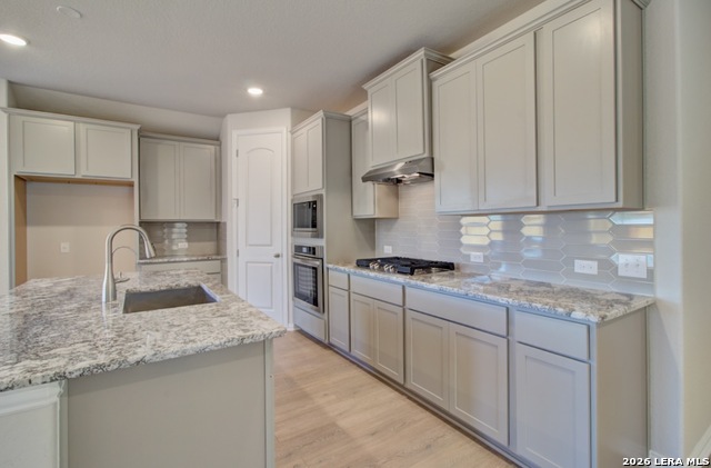 Image 5 of 24 For 927 Creek Bed Drive