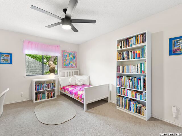 Listing photo id 30 for 14930 Dancers Image