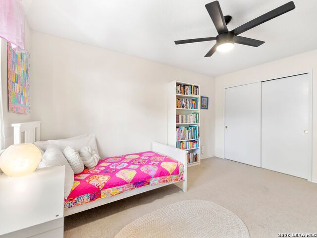 Listing photo id 31 for 14930 Dancers Image