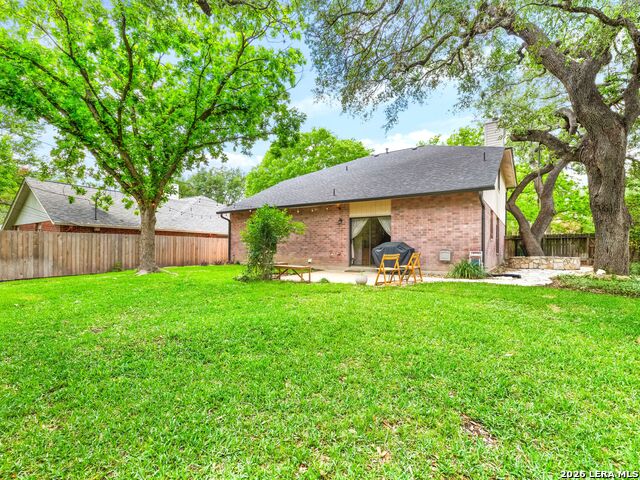 Listing photo id 37 for 14930 Dancers Image