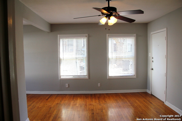 Image 5 of 23 For 245 Post  4