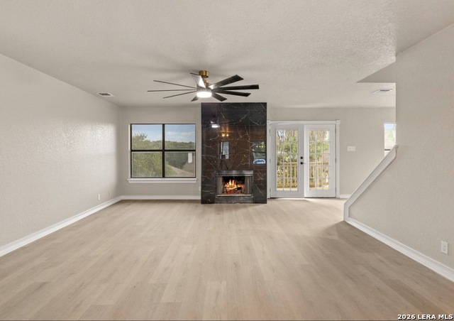 Image 6 of 28 For 7738 Oakhill Park