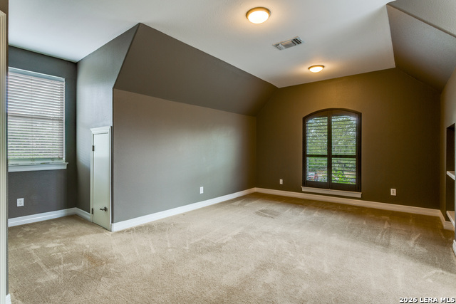 Image 15 of 31 For 945 Great Tree