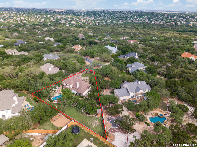 Image 30 of 31 For 945 Great Tree