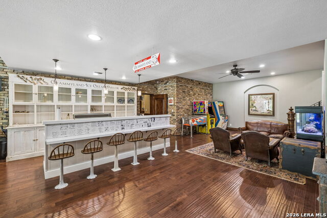 Image 36 of 45 For 999 Schwarzlose Rd