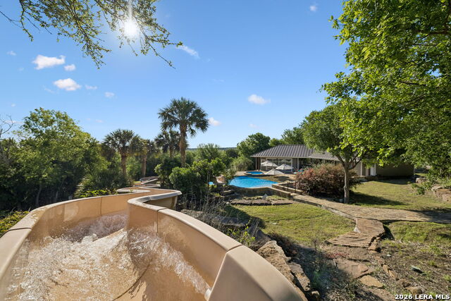 Image 6 of 45 For 999 Schwarzlose Rd