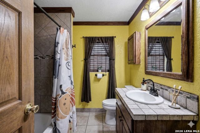 Image 13 of 24 For 1518 Travis W