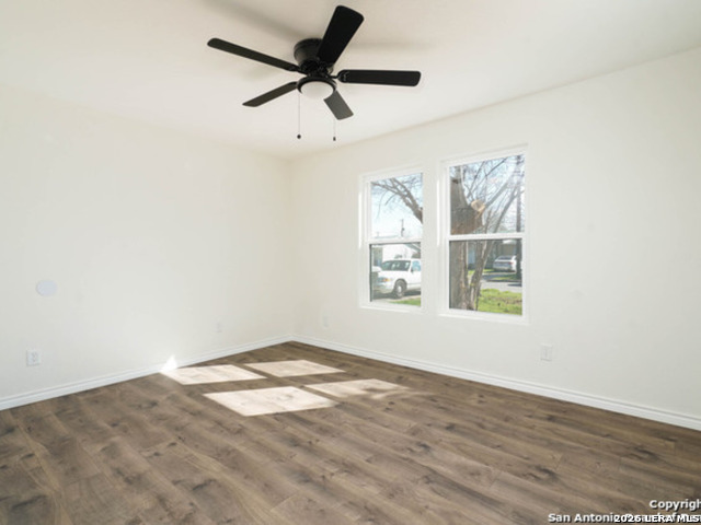 Image 12 of 20 For 143 Kinder  