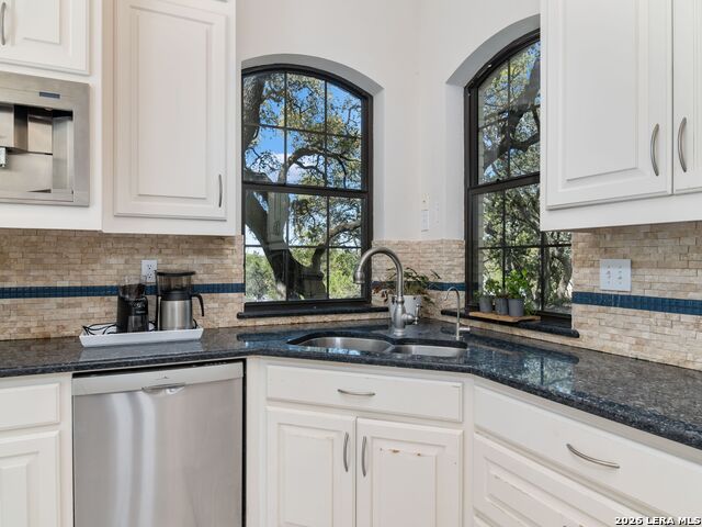 Image 18 of 60 For 8706 Mountain Top