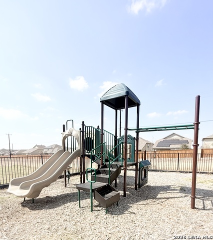 Image 16 of 17 For 10219 Tulipwood Run Unit 101