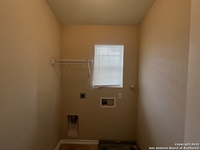 Image 34 of 38 For 2703 Skybound