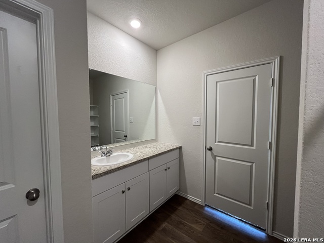 Image 14 of 26 For 465 Middle Green Loop