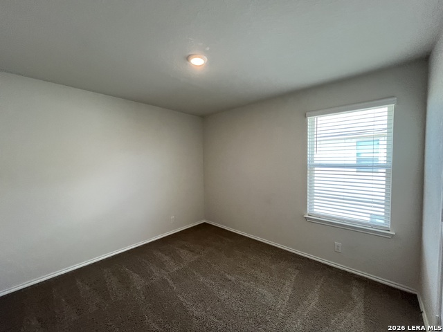 Image 19 of 26 For 465 Middle Green Loop