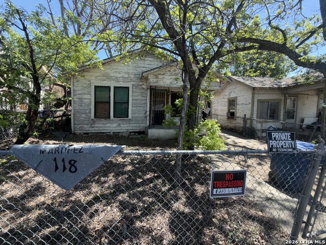 Image 8 of 8 For 118 Flato  