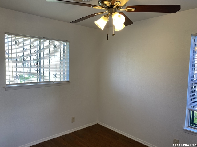 Image 14 of 33 For 5211 Cinderella St