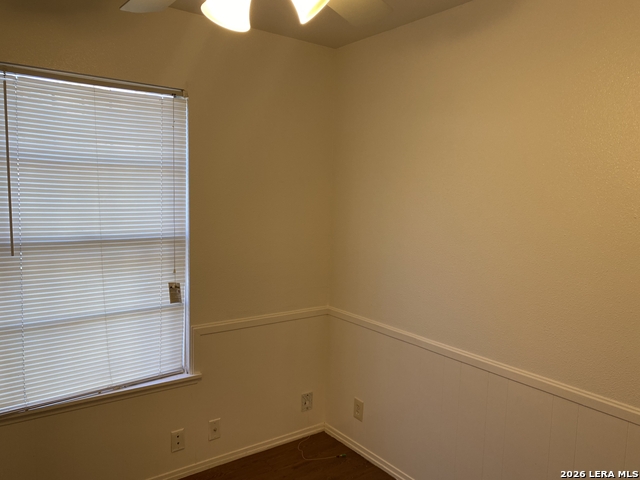 Image 19 of 33 For 5211 Cinderella St