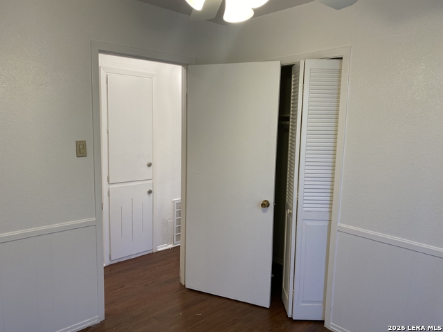 Image 20 of 33 For 5211 Cinderella St