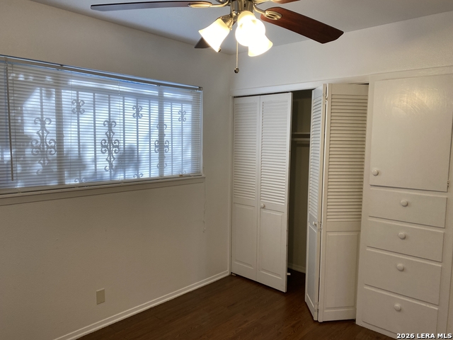 Image 24 of 33 For 5211 Cinderella St