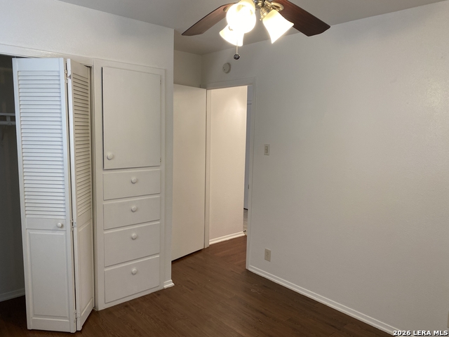 Image 25 of 33 For 5211 Cinderella St