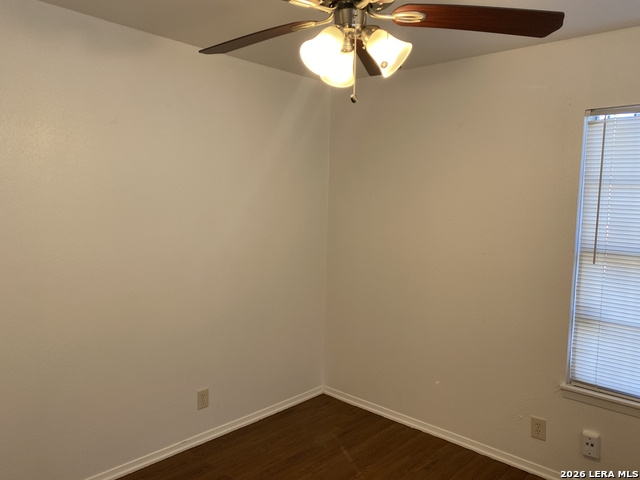 Image 26 of 33 For 5211 Cinderella St