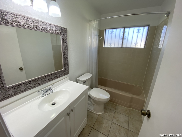 Image 27 of 33 For 5211 Cinderella St