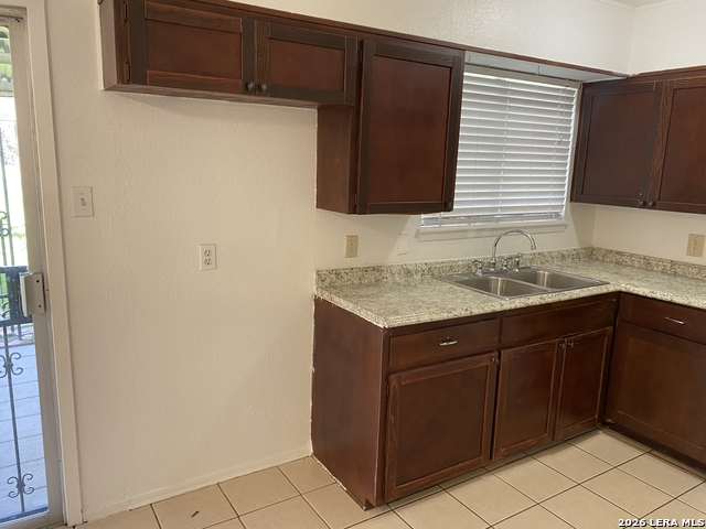 Image 9 of 33 For 5211 Cinderella St