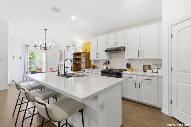 Image 21 of 49 For 117 Dovetail St