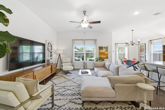 Image 8 of 49 For 117 Dovetail St