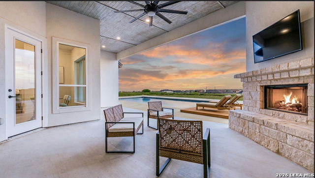 Image 13 of 15 For 136 Sunset  