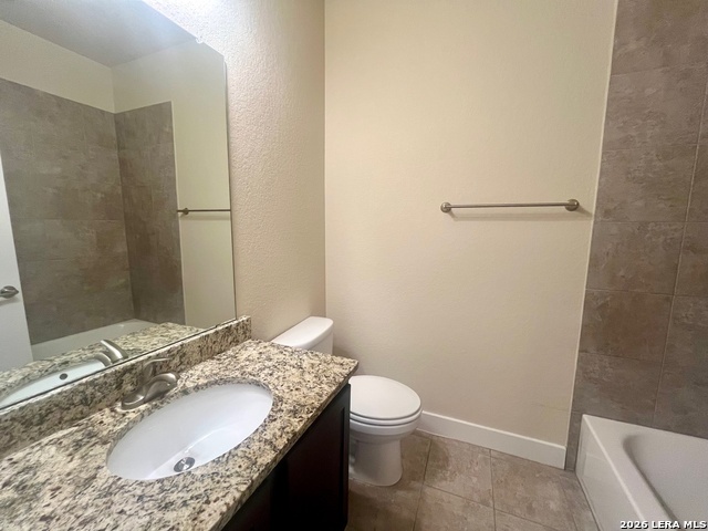 Image 21 of 25 For 913 Crystal Brook Cv