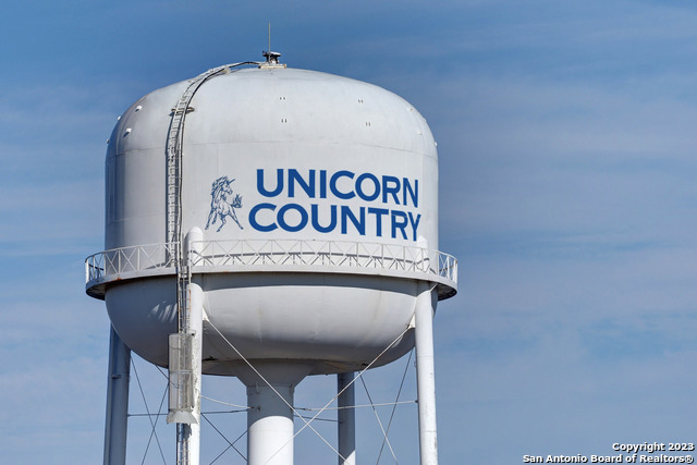 Image 10 of 17 For 625 Borchers Boulevard