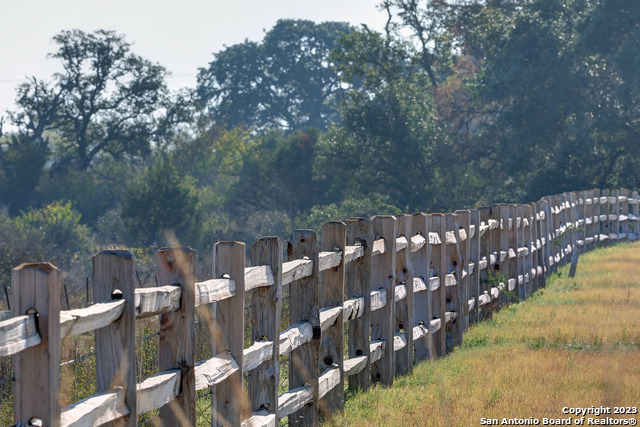 Image 5 of 17 For 625 Borchers Boulevard