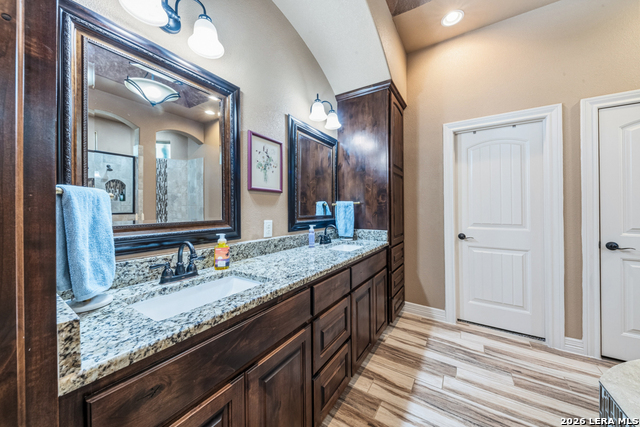 Image 23 of 48 For 128 Bucks  