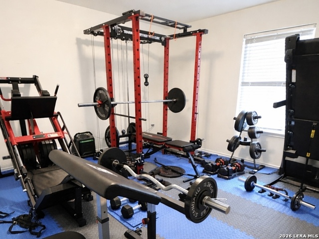 Image 18 of 24 For 4024 Sunfield Dr