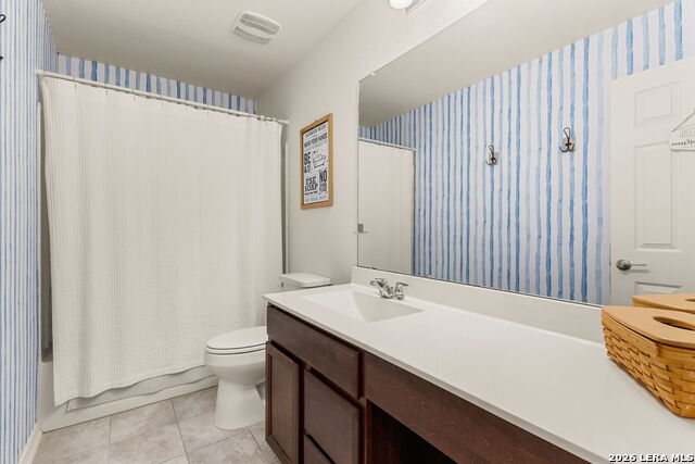 Image 20 of 24 For 4024 Sunfield Dr