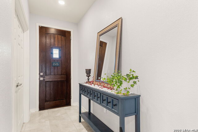 Image 3 of 24 For 4024 Sunfield Dr