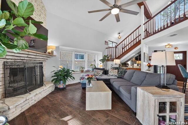 Image 13 of 38 For 5527 Timber Bark