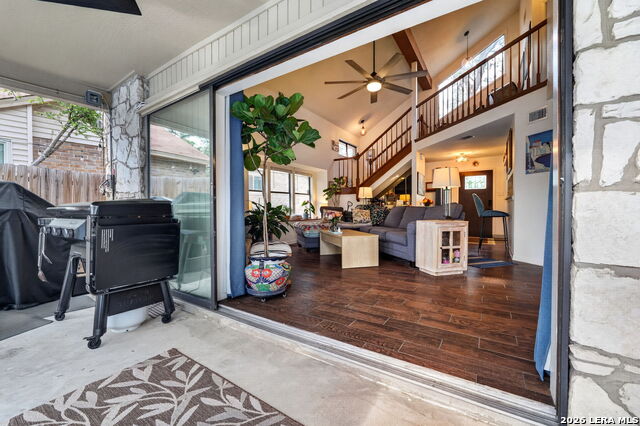 Image 31 of 38 For 5527 Timber Bark