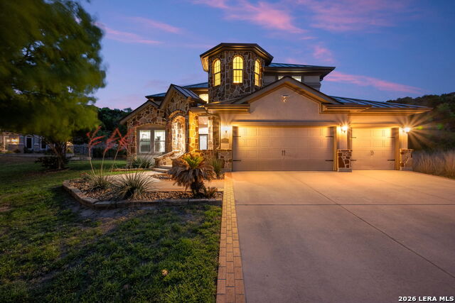 Image 3 of 74 For 18118 Resort View