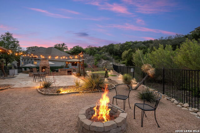 Image 38 of 74 For 18118 Resort View