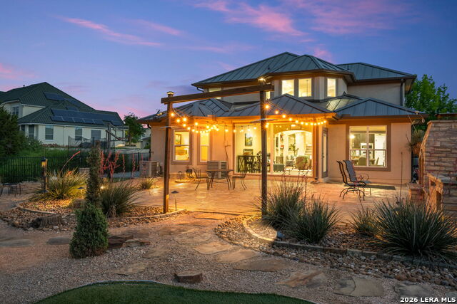 Image 41 of 74 For 18118 Resort View