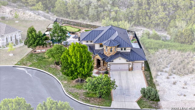 Image 43 of 74 For 18118 Resort View