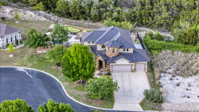 Image 44 of 74 For 18118 Resort View